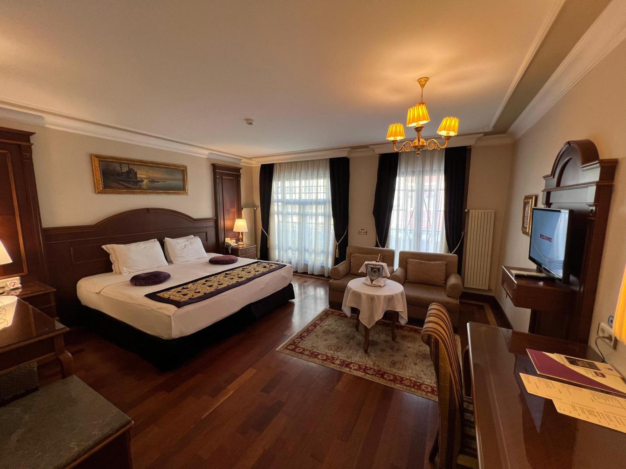 Glk Premier Regency Suites & Spa Istanbul Exterior photo